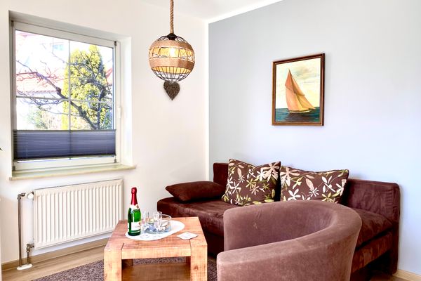  Hägerende 66 Haus Windrose Wohnung Westwind Zingst - Wohnzimmer