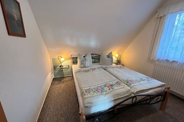  Buhne IV (OG)  - Schlafzimmer
