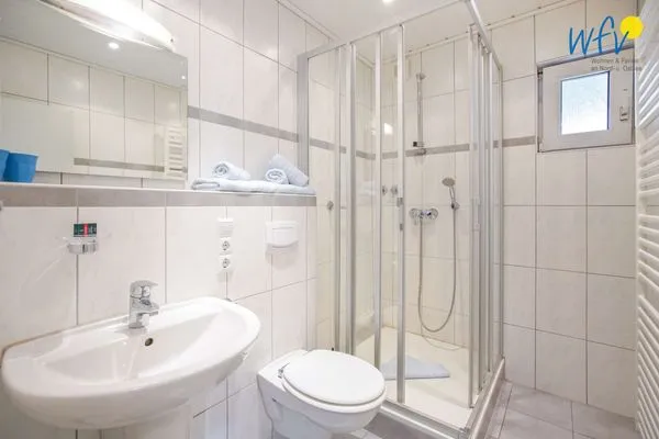 Badezimmer Villa van Harten Ferienwohnung Kaptain