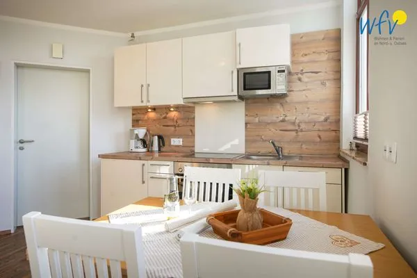 Küche / Küchenzeile Villa van Harten Ferienwohnung Bootsmann