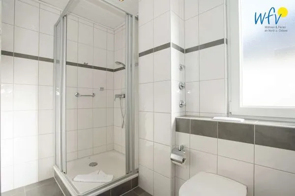 Badezimmer Villa van Harten Ferienwohnung Stüürmann