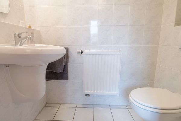  Birkenstraße 11a Wohnung 3 Zingst - Badezimmer