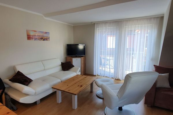  Birkenstraße 11a Wohnung 4 Zingst - Wohnzimmer