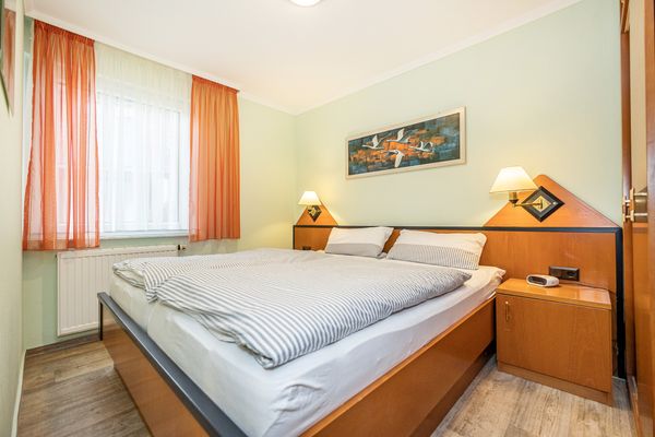  Birkenstraße 11a Wohnung 8 Zingst - Schlafzimmer