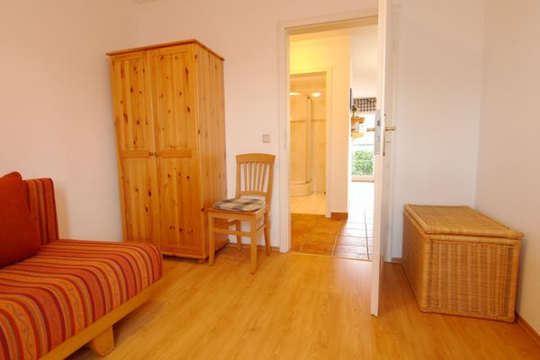  Birkenstraße 15b Wohnung 11 Zingst - Schlafzimmer