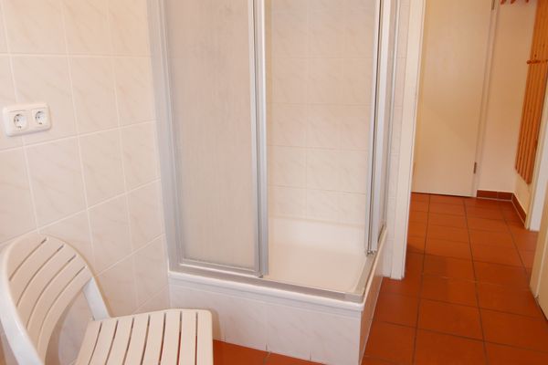 Boddenkieker Wohnung 22 Zingst - Badezimmer