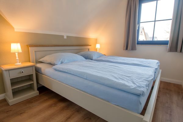  Wiesenstraße 65a Haus Casa Blue Zingst - Schlafzimmer