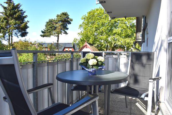  Fritz-Reuter-Straße 4 Wohnung de Strandläufer Zingst - Balkon