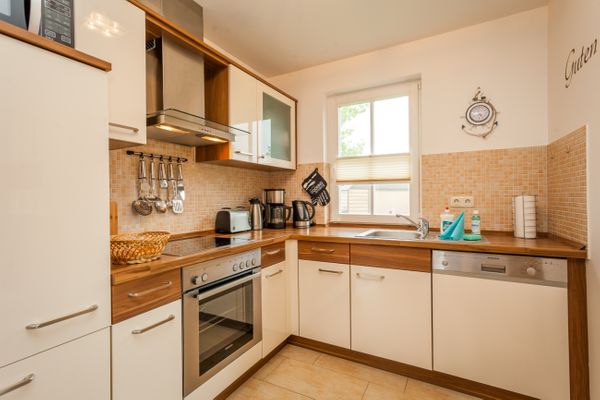 Dünengarten Am Bahndamm 77e Haus Seerose Zingst - Küche / Küchenzeile