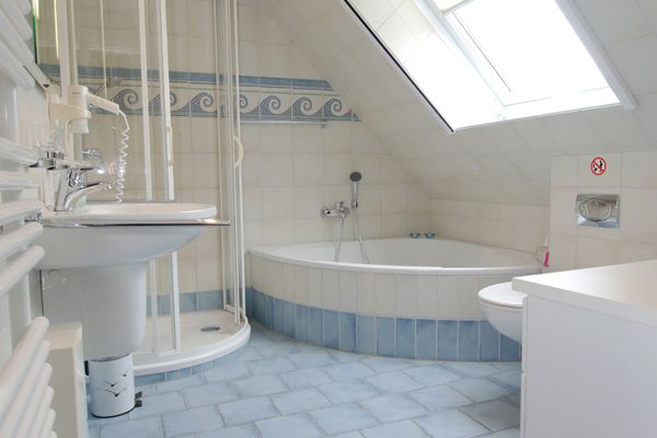  Birkmaase 9 Wohnung Villa Meereslust  - Badezimmer