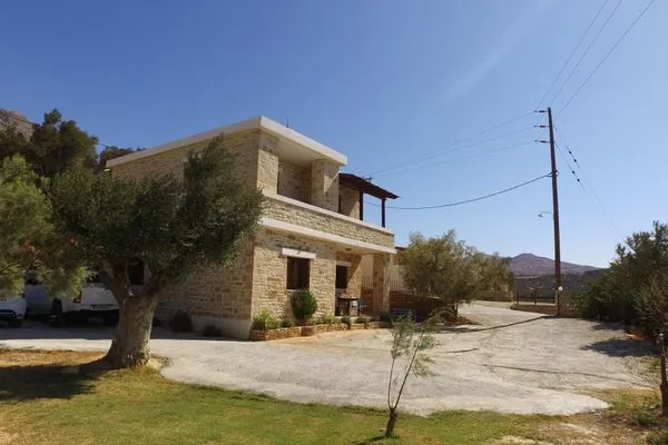 Main view  Petra-Mare 6