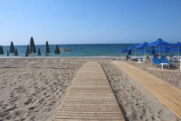 Strand von Platanias bei Rethymnon in der Nähe vom Ferienhaus, nach 6km.  Radama A1