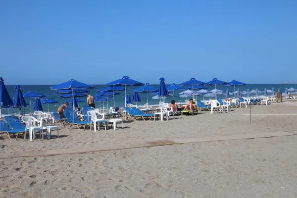 Beach of Platanias at Rethymnon near the holiday home, 6km away.  Radama A3