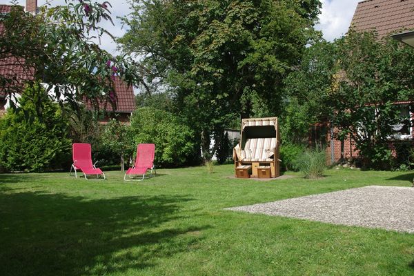  Haus Strandbär Dorf - Gartenblick