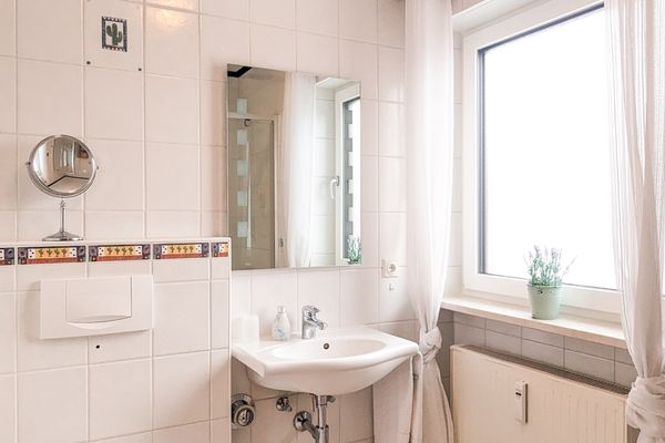  Ferienwohnung Foetibus Ferienwohnungen in Füssen - Badezimmer