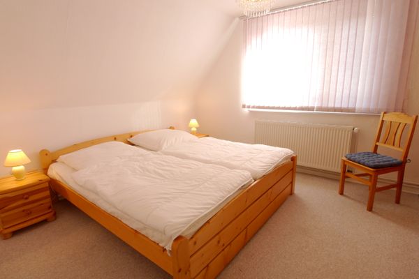  Straminke 14a Haus am Strande Zingst - Schlafzimmer