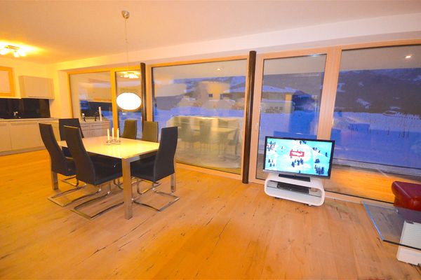  Sonnenhaus A Zell am See - Living room