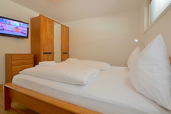 Sonnenhaus A Zell am See - Bedroom