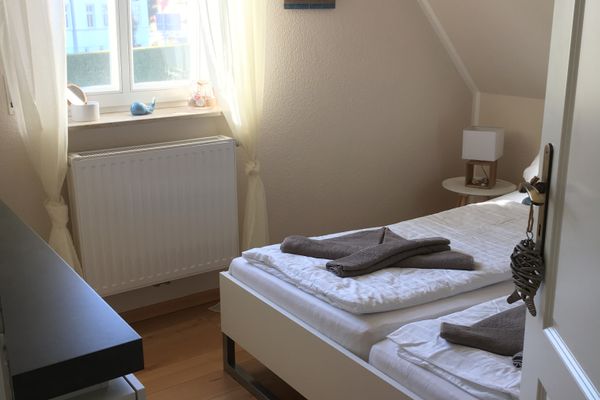  Strandstraße 4a Haus Alena Zingst - Schlafzimmer