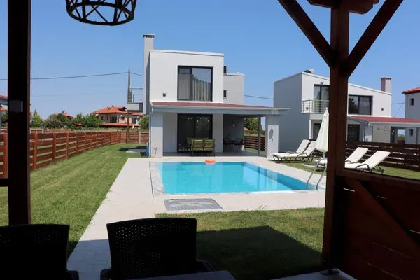 Pool  Olympus Paradise 4