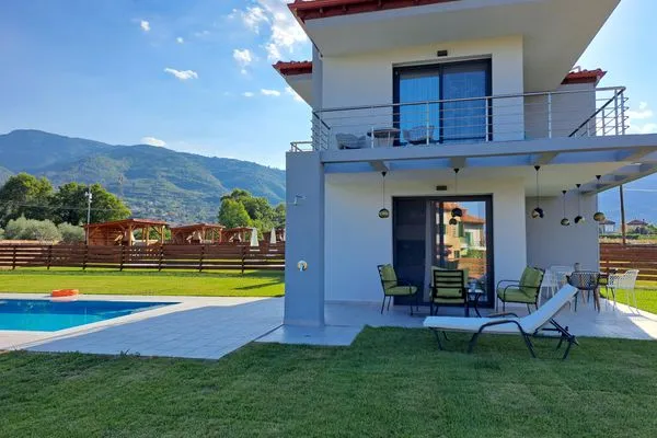 Hauptansicht  Olympus Paradise 6