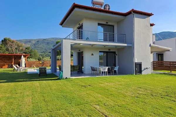 Hauptansicht  Olympus Paradise 6