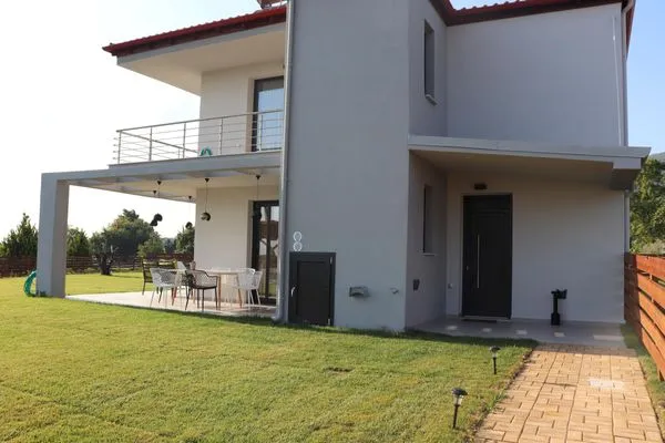 Fassade / Eingang  Olympus Paradise 6