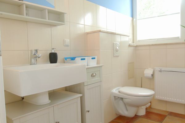  Jordanstraße 22 Wohnung Inselwind 1 Zingst - Badezimmer