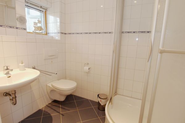  Haus Kiek Över 9 Zingst - Badezimmer
