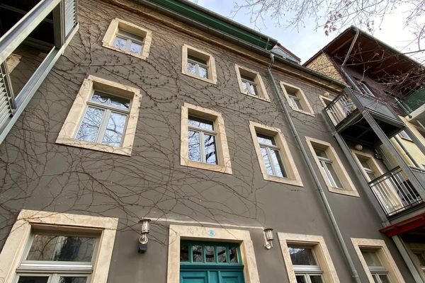 Apartments Dresden Neustadt Apartment LOUISE Szeneviertel Dresden - Fassade / Eingang