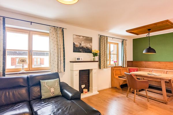  Ferienwohnung Straußer Ferienwohnungen in Schwangau - Wohnzimmer