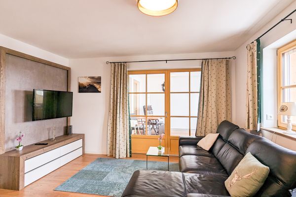  Ferienwohnung Straußer Ferienwohnungen in Schwangau - Wohnzimmer
