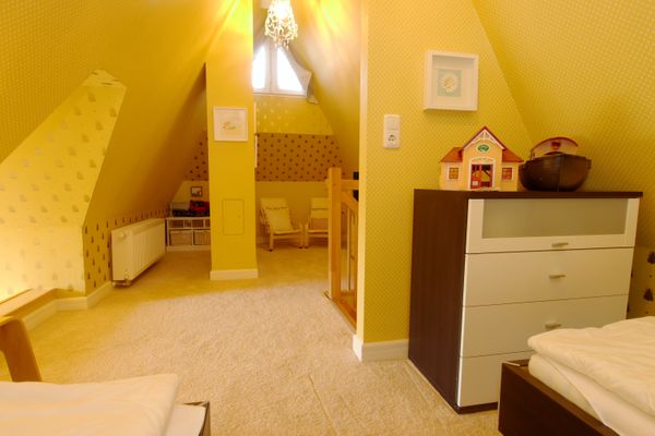  Mine-Heimat-Weg 13 Haus Kleine Möwe Zingst - Schlafzimmer