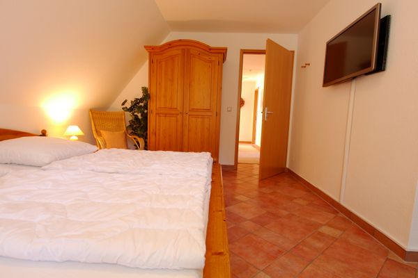  Kranichrast Haus 11 Zingst - Schlafzimmer