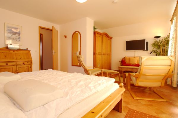  Kranichrast Haus 11 Zingst - Schlafzimmer