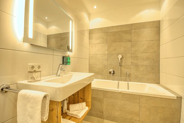  Penthouse Ski & Golf  - Badezimmer