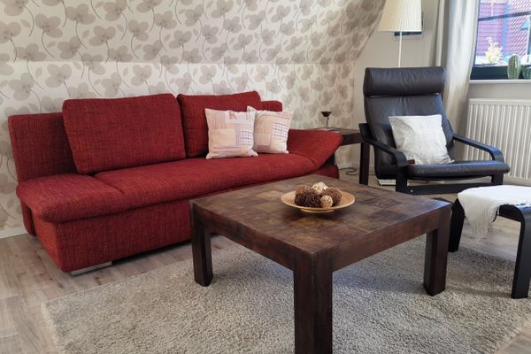  Ferienwohnung Malvenhaus Zingst - Wohnzimmer