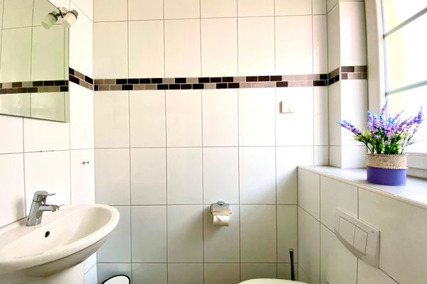  Mine-Heimat-Weg 18  Haus Dünenfee Zingst - Badezimmer