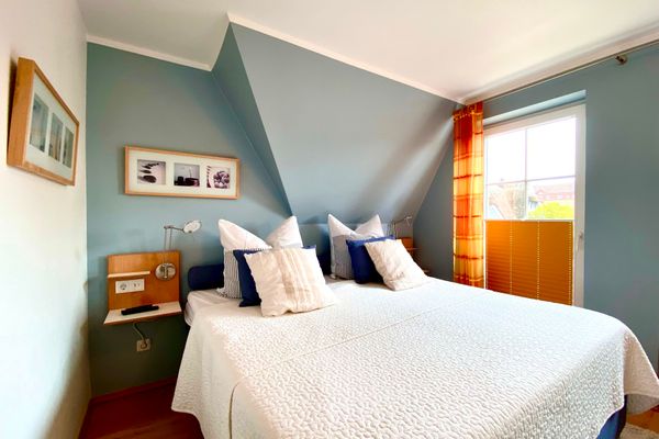  Mine-Heimat-Weg 18  Haus Dünenfee Zingst - Schlafzimmer