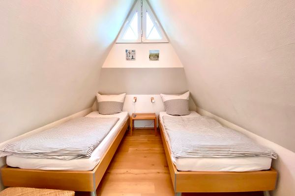  Mine-Heimat-Weg 18  Haus Dünenfee Zingst - Schlafzimmer