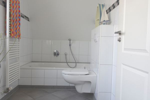  Mine-Heimat-Weg 18  Haus Dünenfee Zingst - Badezimmer