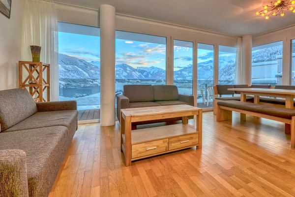 Lakeview Apartments Appartement Mountain Joy Zell am See - Living room