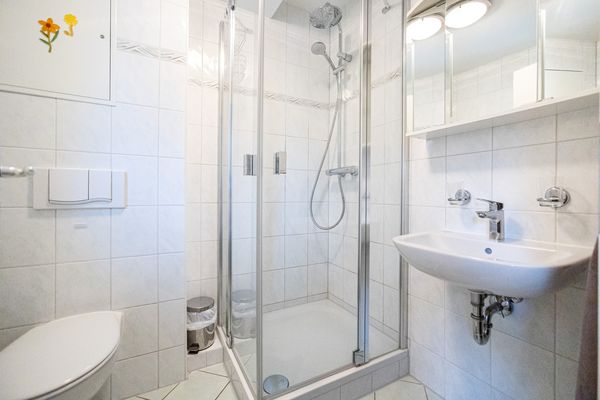  Störtebekerstrasse 10b Wohnung 4 Zingst - Badezimmer