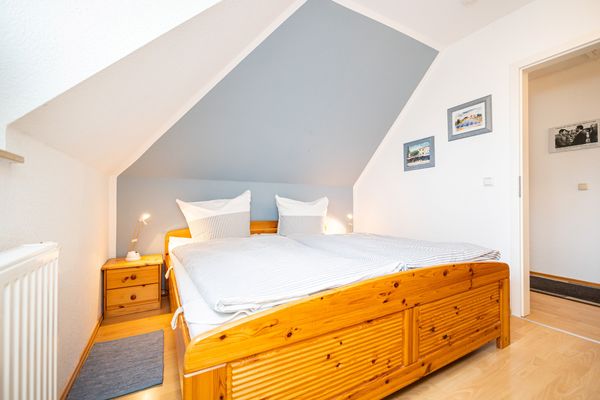  Störtebekerstrasse 10b Wohnung 4 Zingst - Schlafzimmer