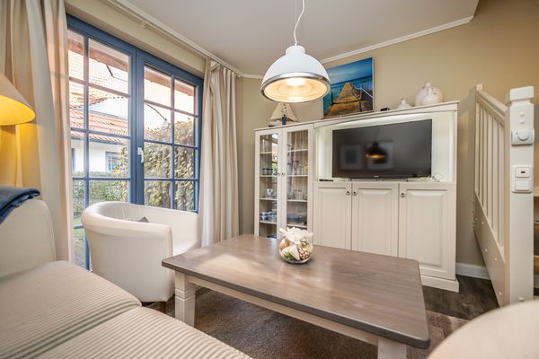 Anlage "Heimathafen" Haus Fortuna Zingst - Wohnzimmer