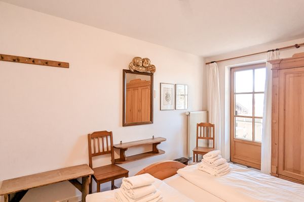  Ferienwohnung Eichhorn Ferienwohnungen in Schwangau - Schlafzimmer