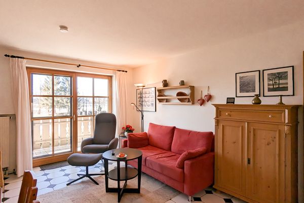  Ferienwohnung Eichhorn Ferienwohnungen in Schwangau - Wohnzimmer