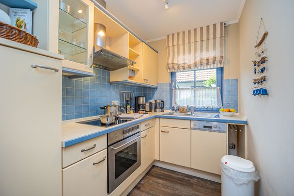 Anlage "Heimathafen" Haus Aurora Zingst - Küche / Küchenzeile