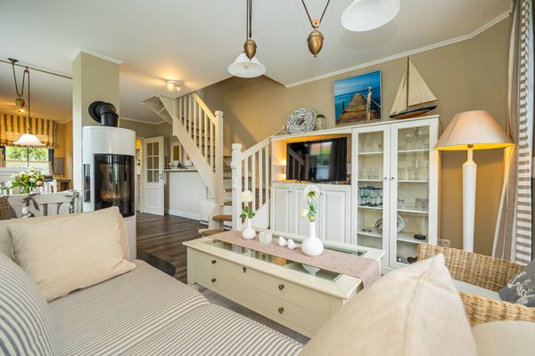 Anlage "Heimathafen" Haus Aurora Zingst - Wohnzimmer