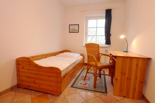  Störtebekerstrasse 9 Wohnung 9 Zingst - Schlafzimmer